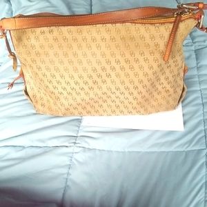 Doonie and Bourke purse